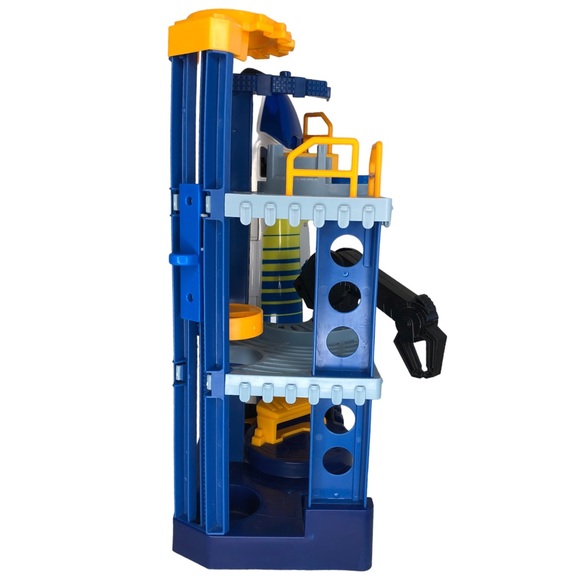 Imaginext Space Shuttle and Tower Launch Pad Play Set - Picture 5 of 15